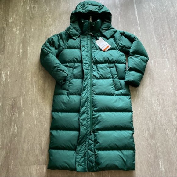 lululemon athletica Jackets & Blazers - NWT Lululemon Wunder Puff Jacket *Long - Everglade Green